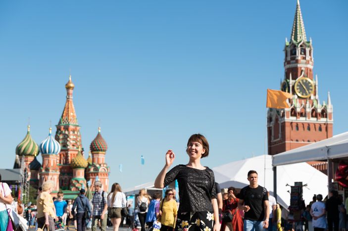 Интервью с российской писательницей Екатериной Соболь