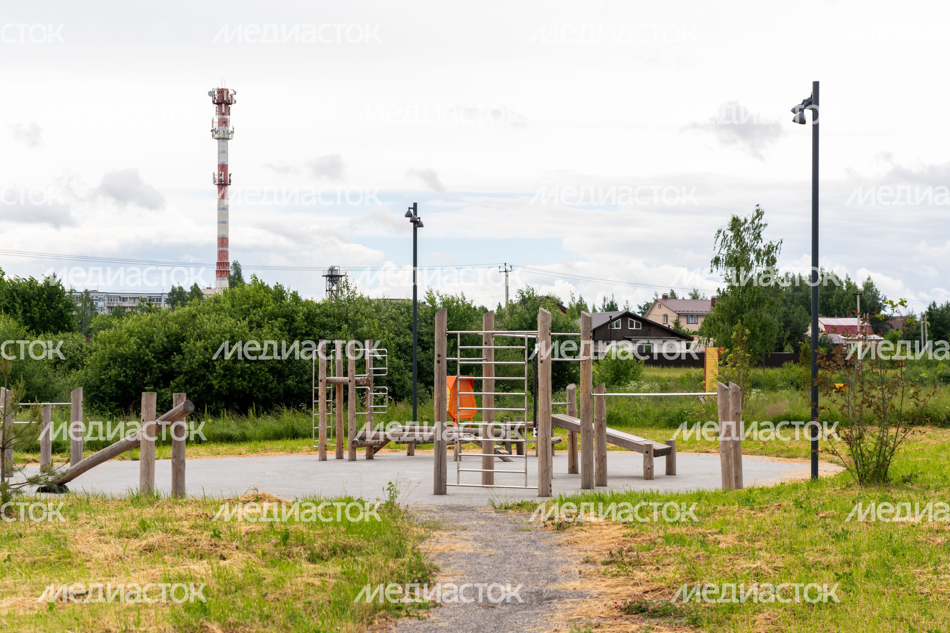 Благоустройство набережной парка «Красный ручей» в Лотошино
