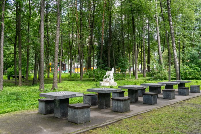 Центральный парк имени В.В. Воровского в Наро-Фоминске летом