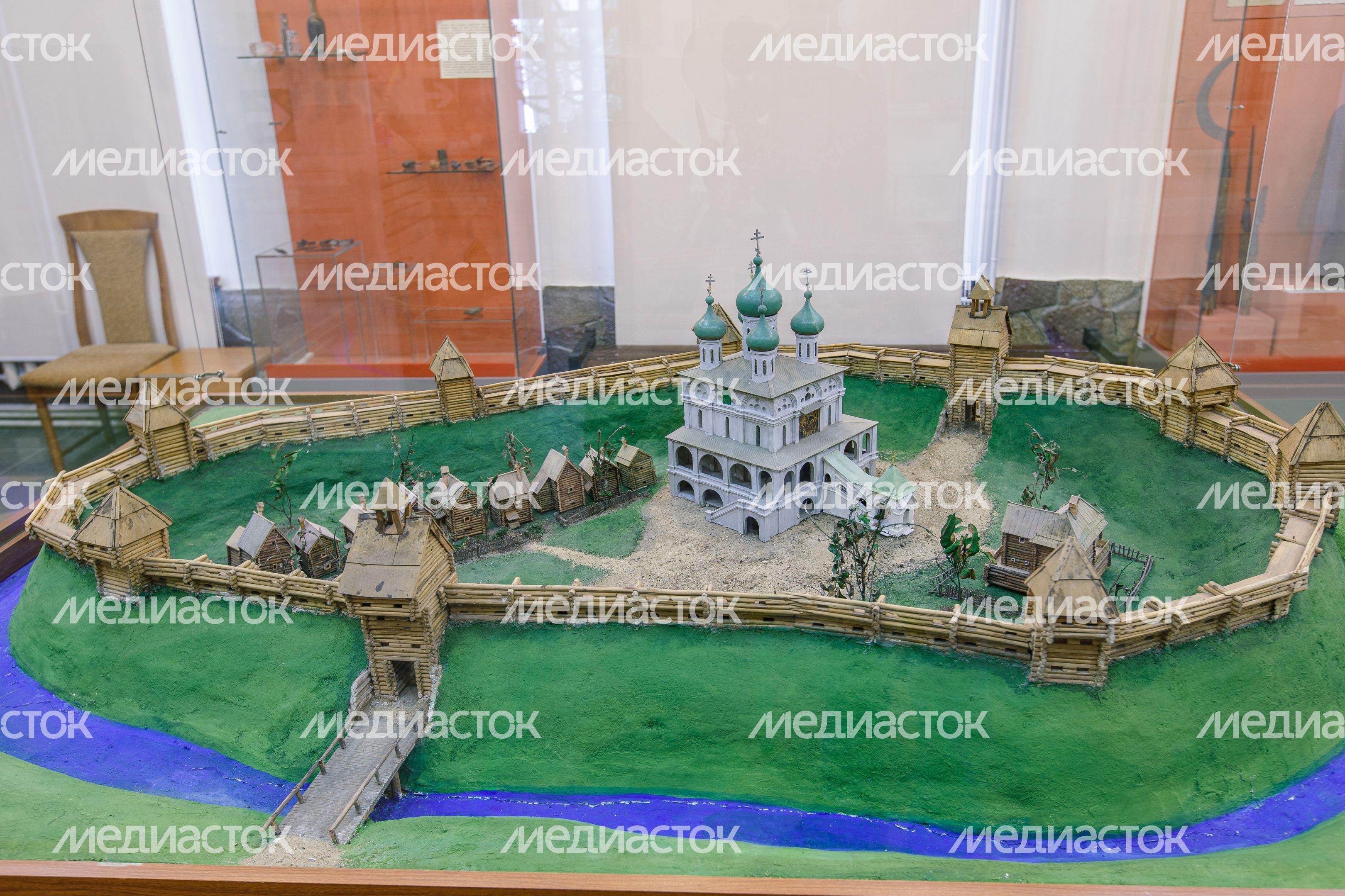 Экспозиция «Дмитровский край с древнейших времен до начала XVIII века» Экспозиция «Дмитровский край с древнейших времен до начала XVIII века»