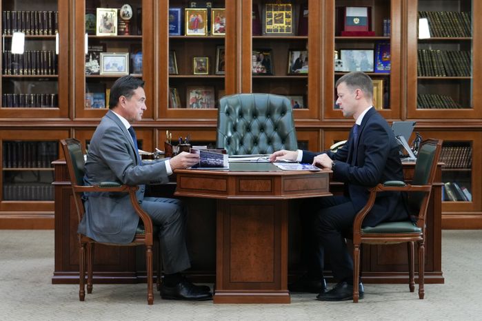 Андрей Воробьев провел рабочую встречу с главой Балашихи Сергеем Юровым