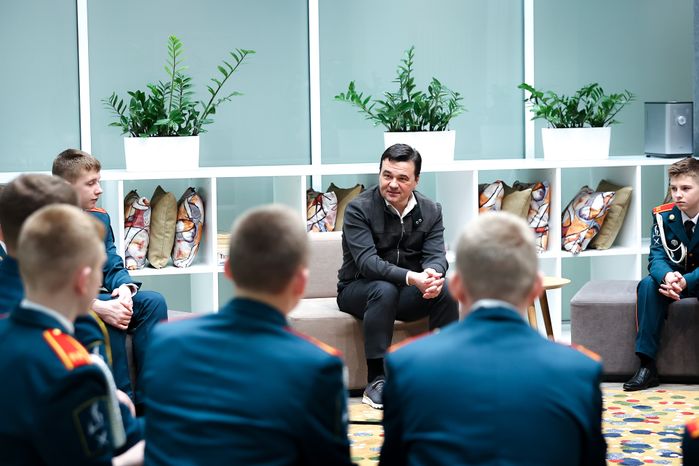 Встреча Губернатора Подмосковья с ребятами из кадетской школы «Корабелы Прионежья»
