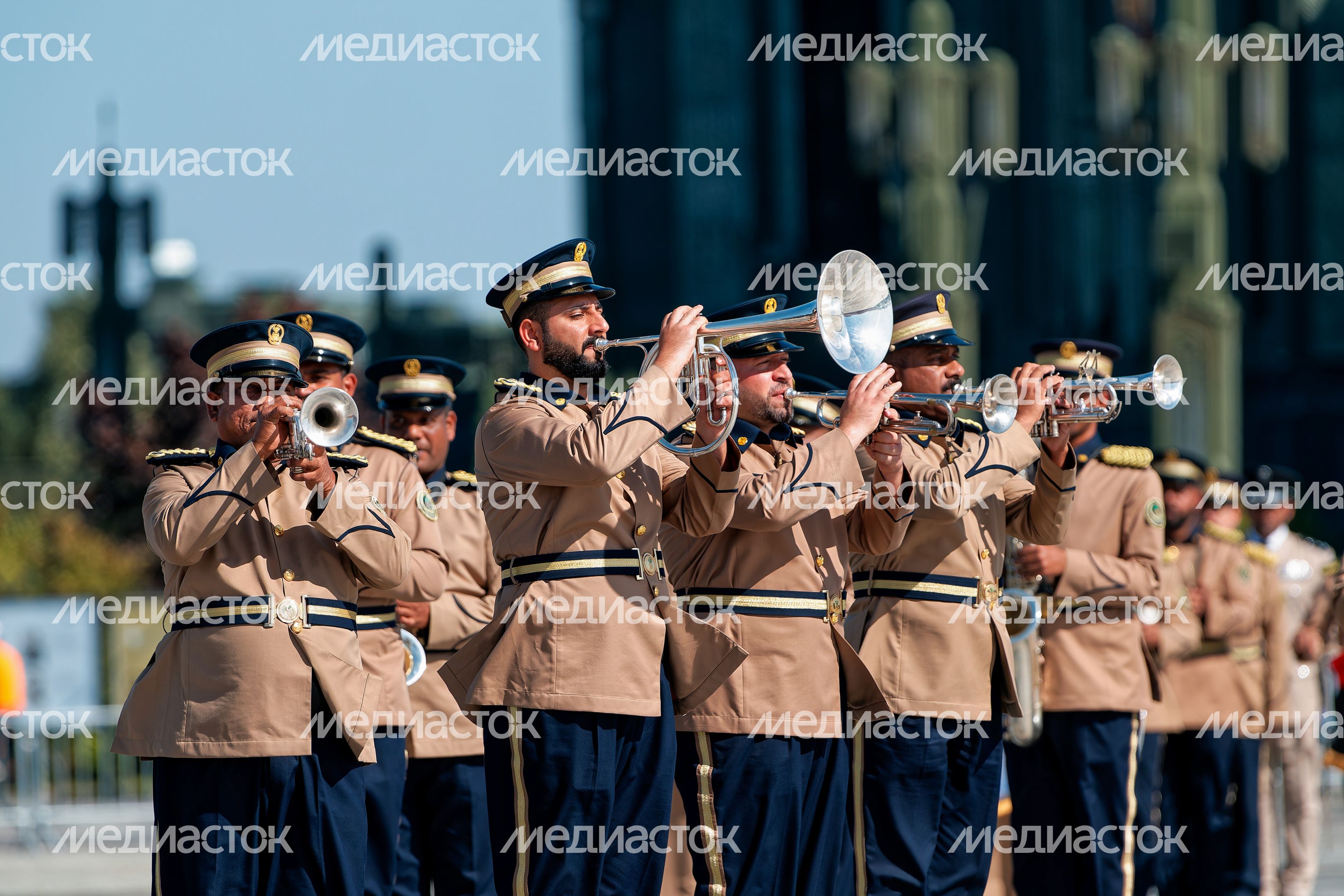 Военный оркестр силовых ведомств Объединенных Арабских Эмиратов на военно-музыкальном фестивале «Спасская башня» у Главного храма ВС РФ