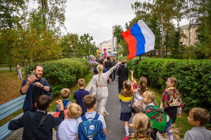 Международный фестиваль-премия театров кукол «Имени Железкина» в Мытищах