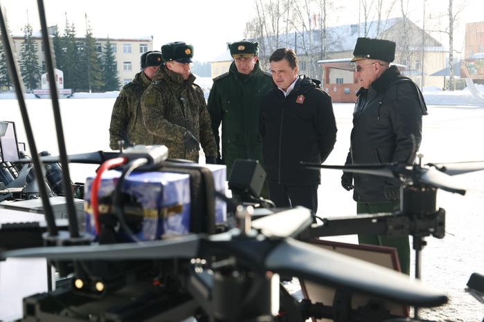 Андрей Воробьев поздравил военнослужащих 45-й отдельной гвардейской инженерной бригады