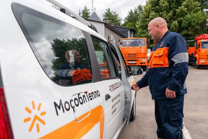 Коммунальная техника ресурсоснабжающей организации «Мособлтепло» в Рузе