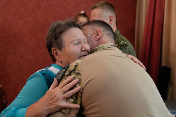 Ветерану СВО из Клина Денису Лелькову вручили медаль "За храбрость" II степени