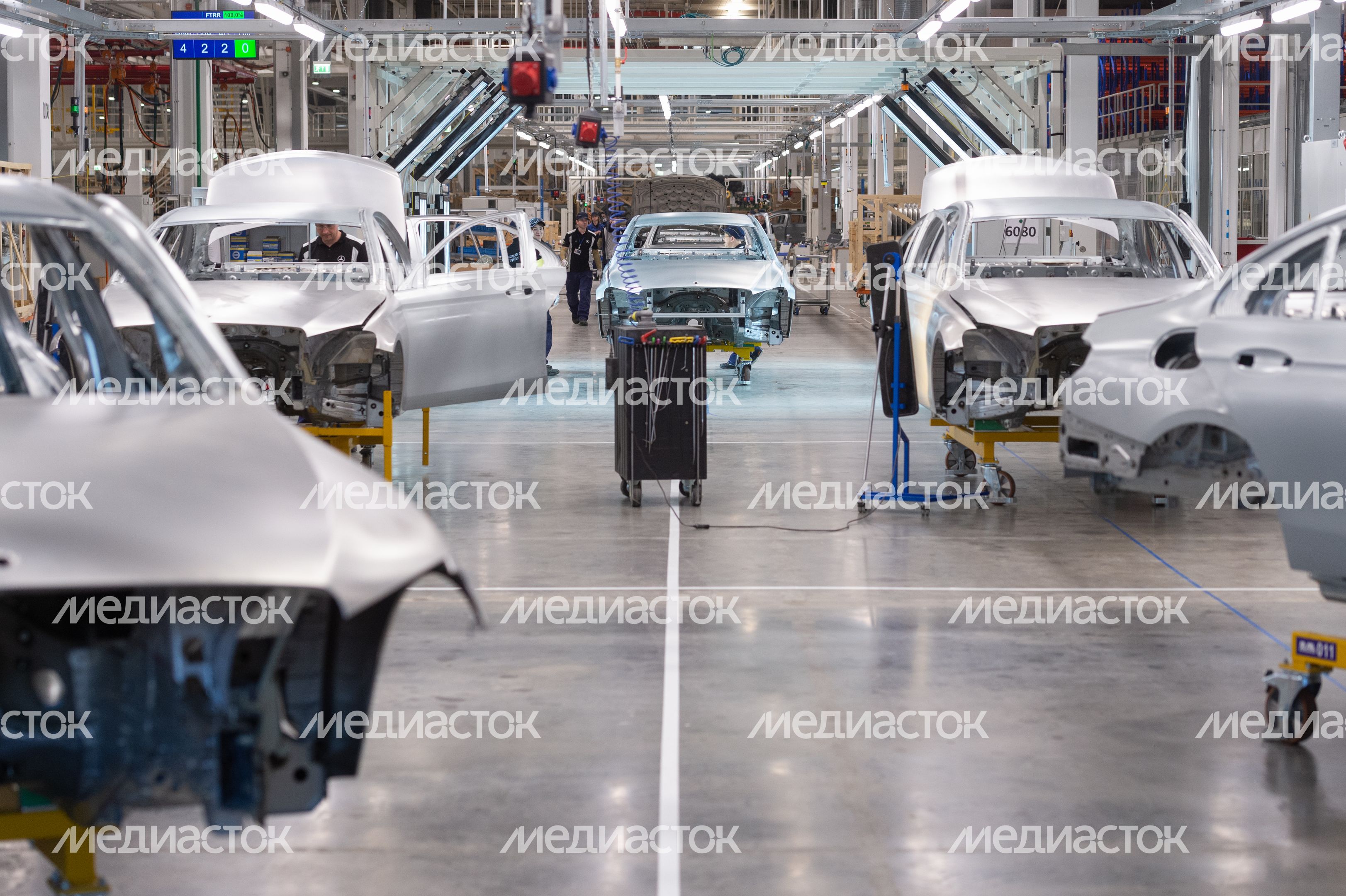 Открытие автомобильного завода Mercedes‑Benz в Подмосковье