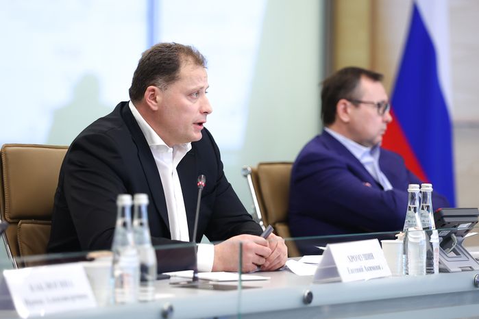 Еженедельное совещание губернатора с областным правительством