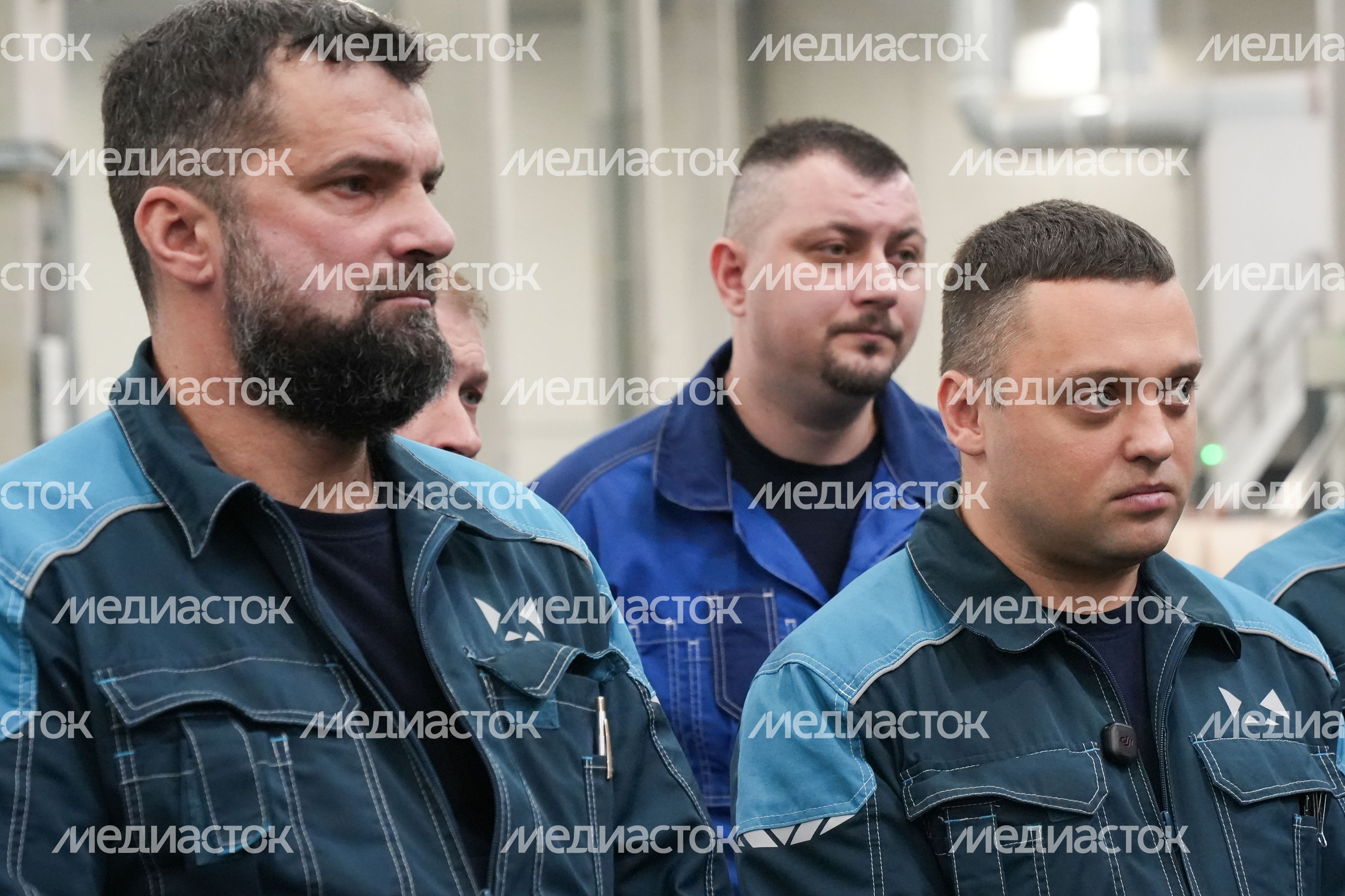 Андрей Воробьев посетил завод "Л-Пак" в Кашире Андрей Воробьев посетил завод "Л-Пак" в Кашире
