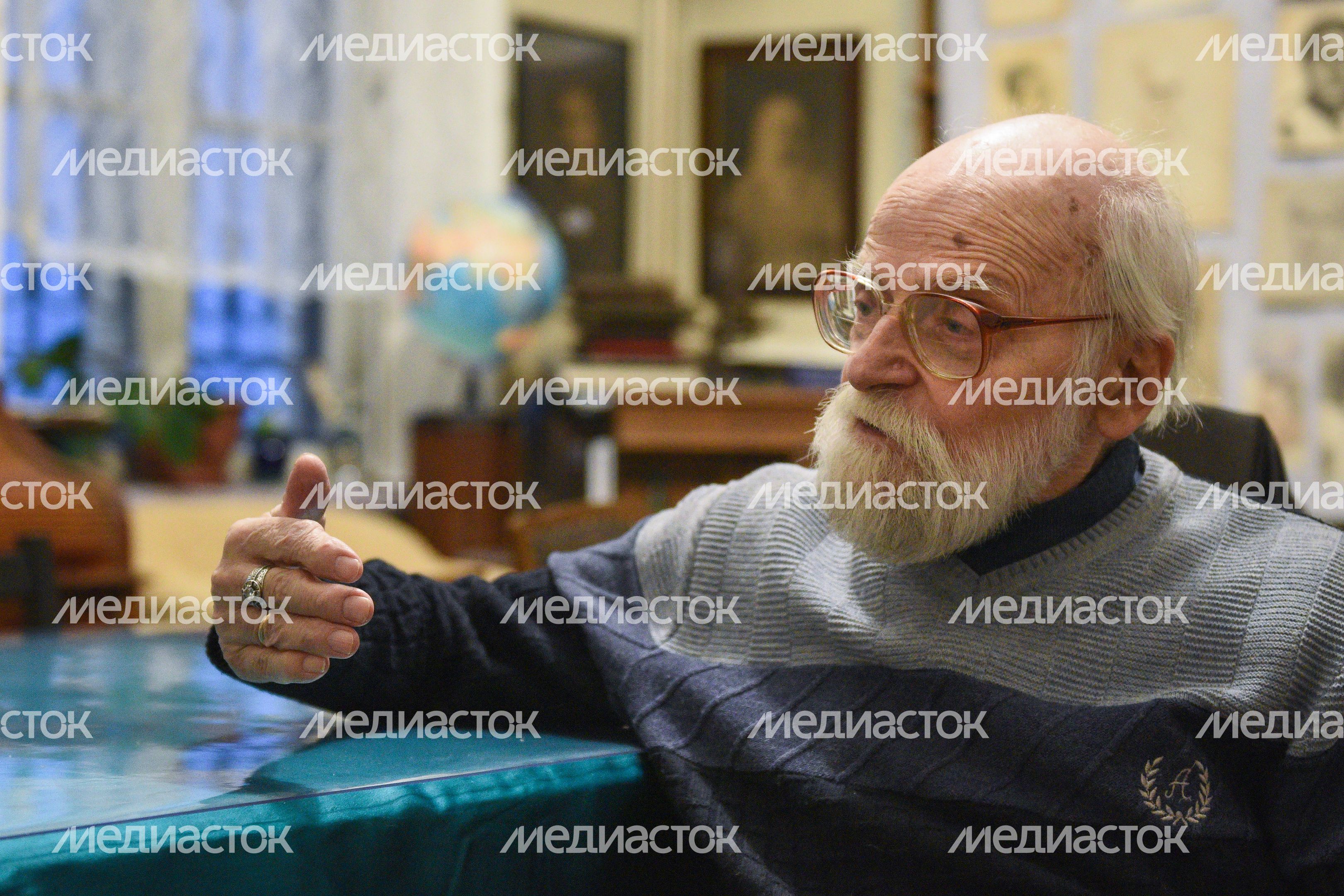 Интервью с А.Н. Зелинским