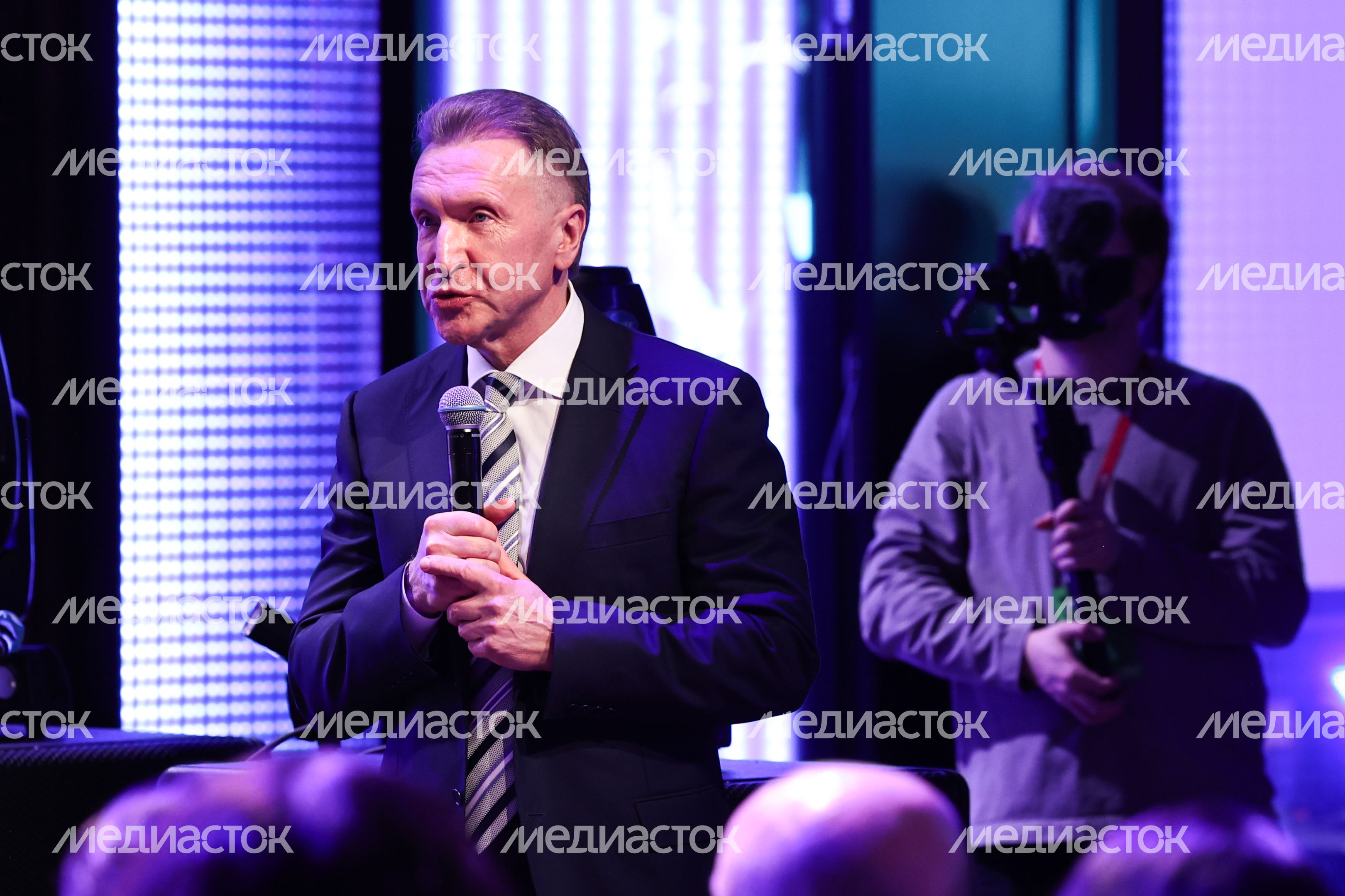 Пленарная сессия "Открыто для всех" Всероссийского инклюзивного форума Пленарная сессия "Открыто для всех" Всероссийского инклюзивного форума