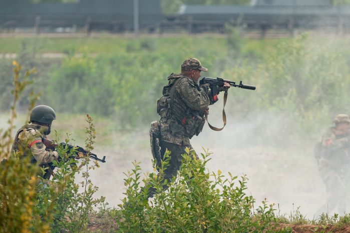 Реконструкция современных боевых действий в парке «Патриот» Одинцовского округа