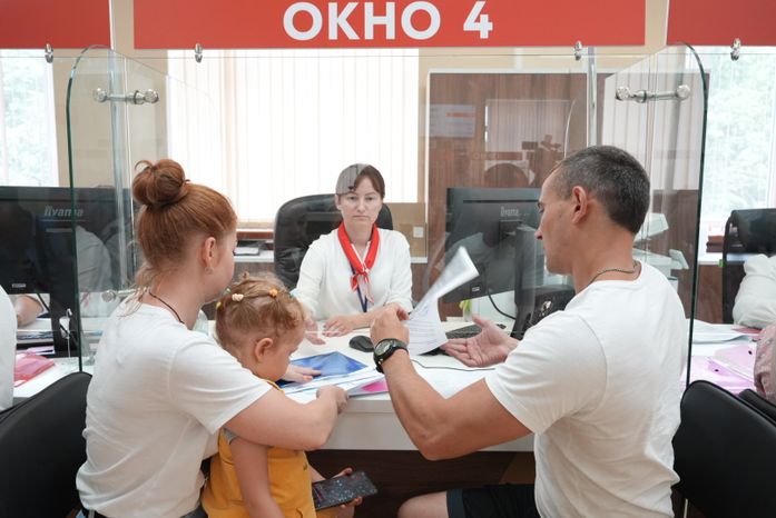 Более 5 тысяч жителей Донбасса и Украины получили помощь в Консультационном центре в Одинцове