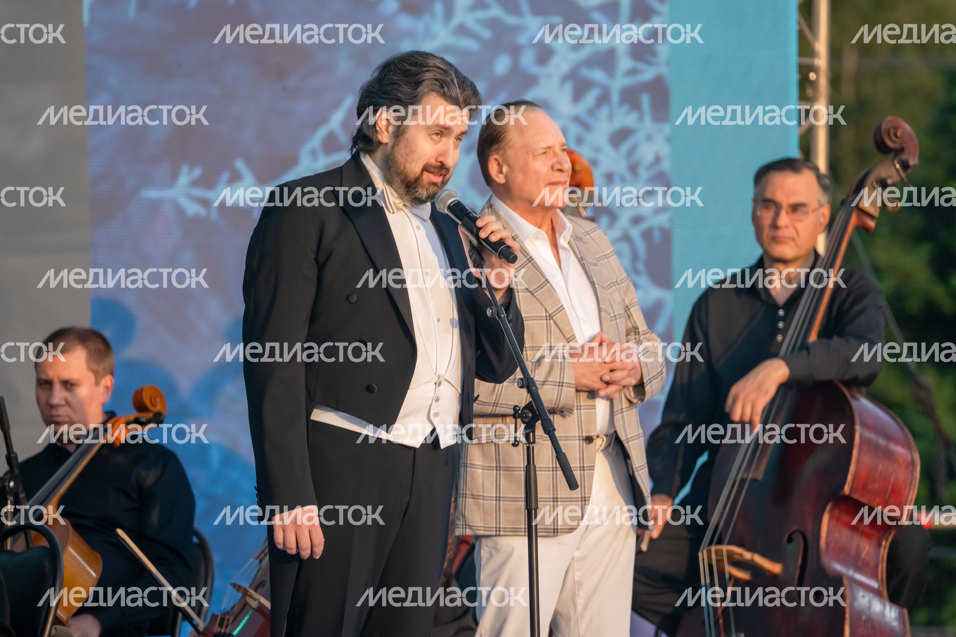 Дирижер, художественный руководитель фестиваля «Лето. Музыка. Музей» Дмитрий Юровский Дирижер, художественный руководитель фестиваля «Лето. Музыка. Музей» Дмитрий Юровский