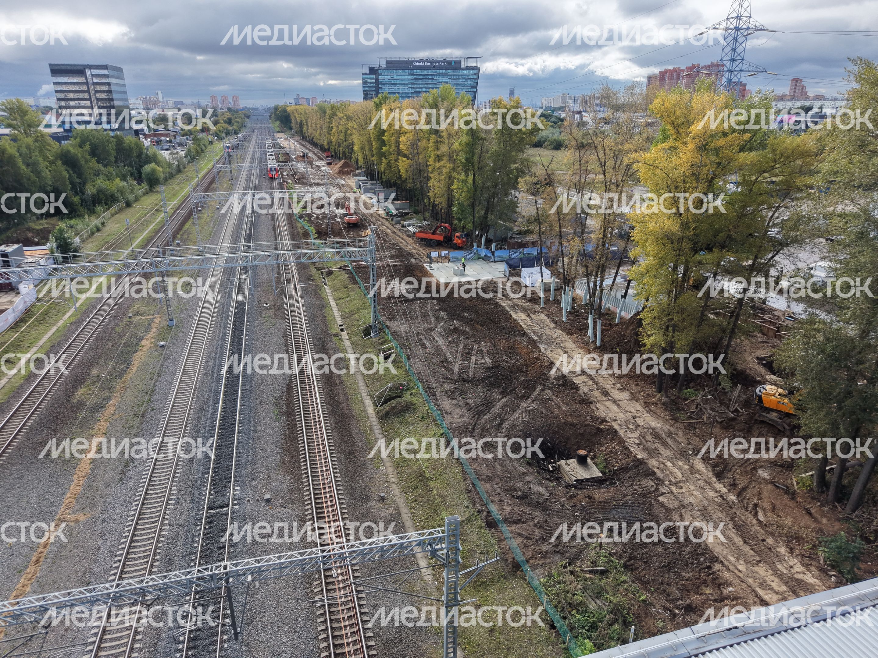 Вид сверху на строительство железнодорожной станции МЦД-3 «Монумент» в Химках Вид сверху на строительство железнодорожной станции МЦД-3 «Монумент» в Химках