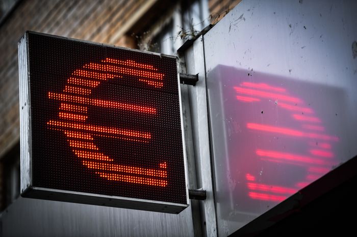 Курсы валют в обменных пунктах Москвы