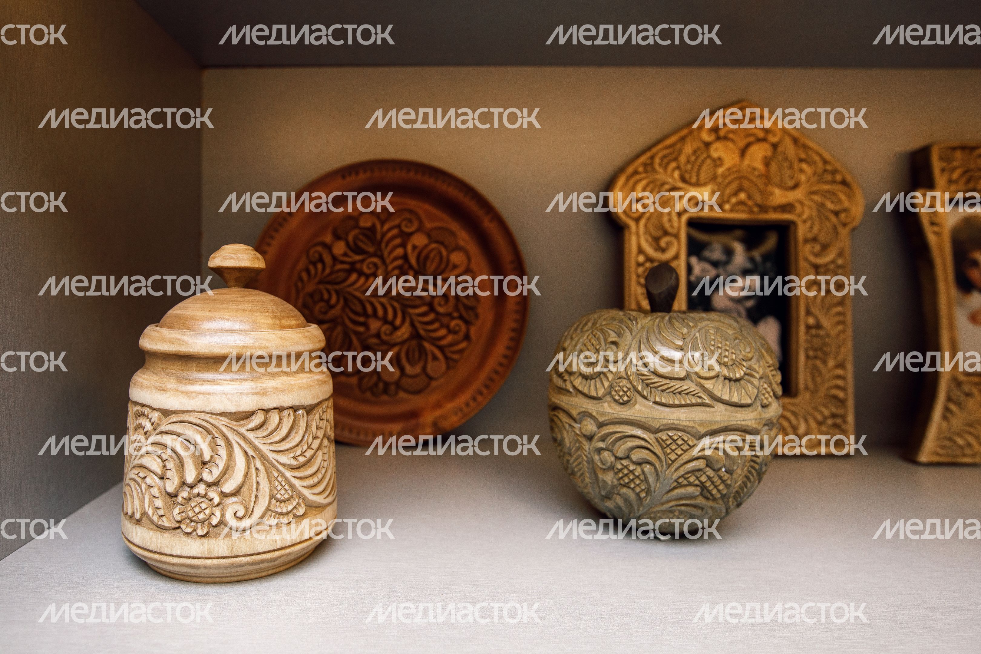 Мастерская абрамцево-кудринской резьбы в Хотьково продолжает народные промыслы Подмосковья