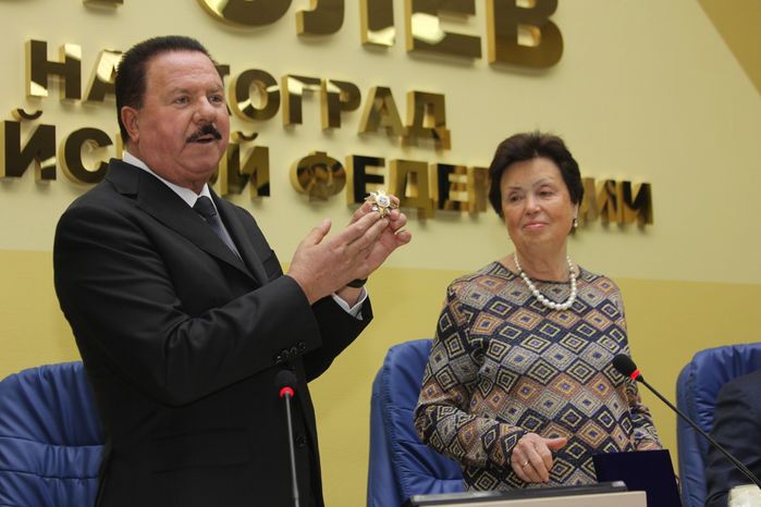 Награждение Натальи Королевой