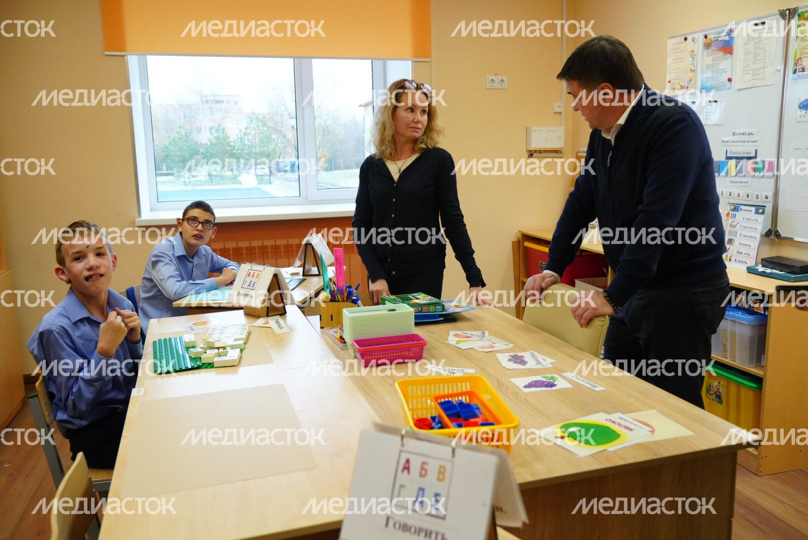 Посещение интерната для обучения слепоглухих детей и молодых инвалидов в Сергиево-Посадском округе Губернатором Подмосковья