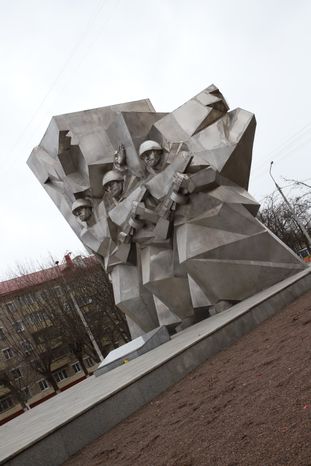 Памятник подольским курсантам