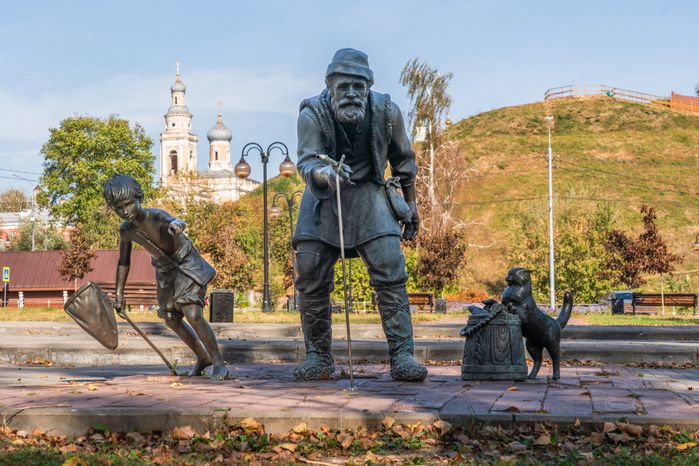 Скульптурная композиция «Рыбаки» в Серпухове