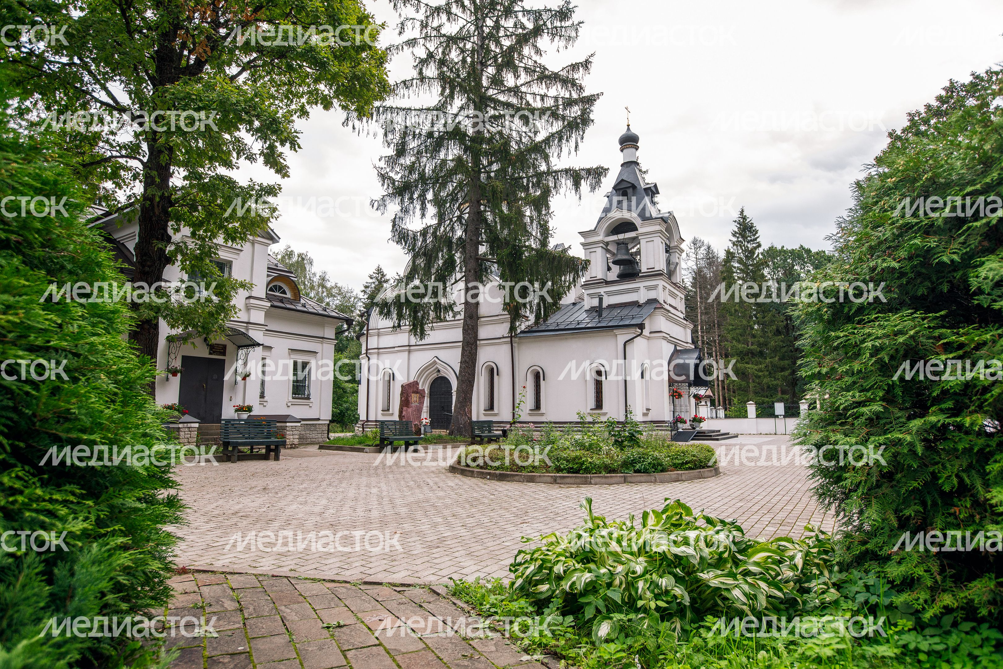 Сергиев Посад. Сергиевский храм