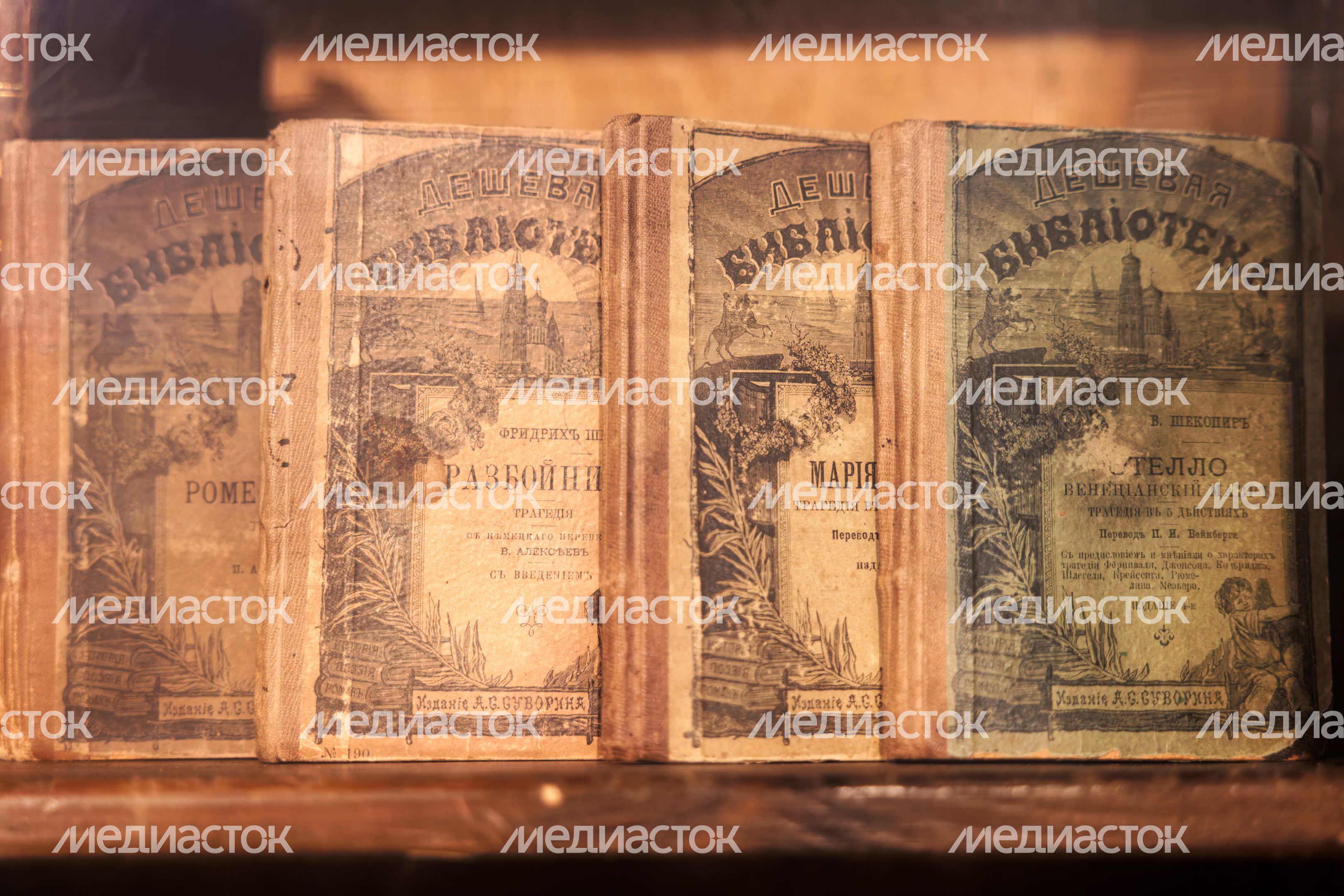 Выставка «Дорогой, многоуважаемый... дом» в музее-заповеднике «Мелихово» Выставка «Дорогой, многоуважаемый... дом» в музее-заповеднике «Мелихово»