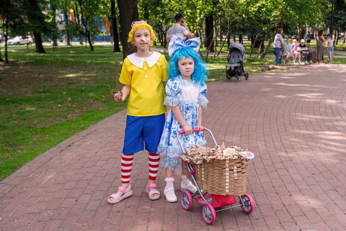 Парад колясок в сквере "Юбилейный" в Химках