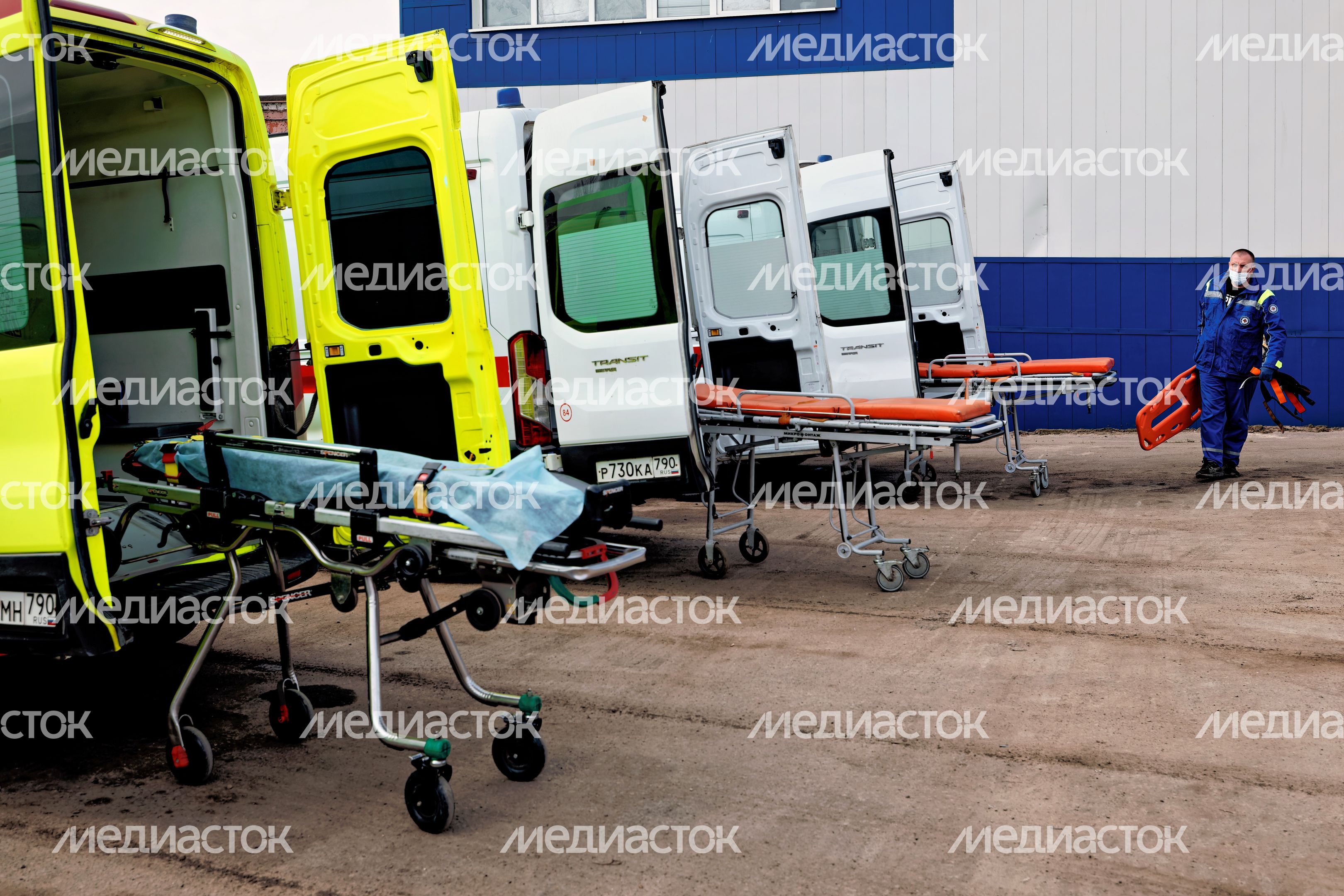 Учения Мособлпожспаса совместно с медициной катастроф по ликвидации последствий массового ДТП в Чехове Учения Мособлпожспаса совместно с медициной катастроф по ликвидации последствий массового ДТП в Чехове