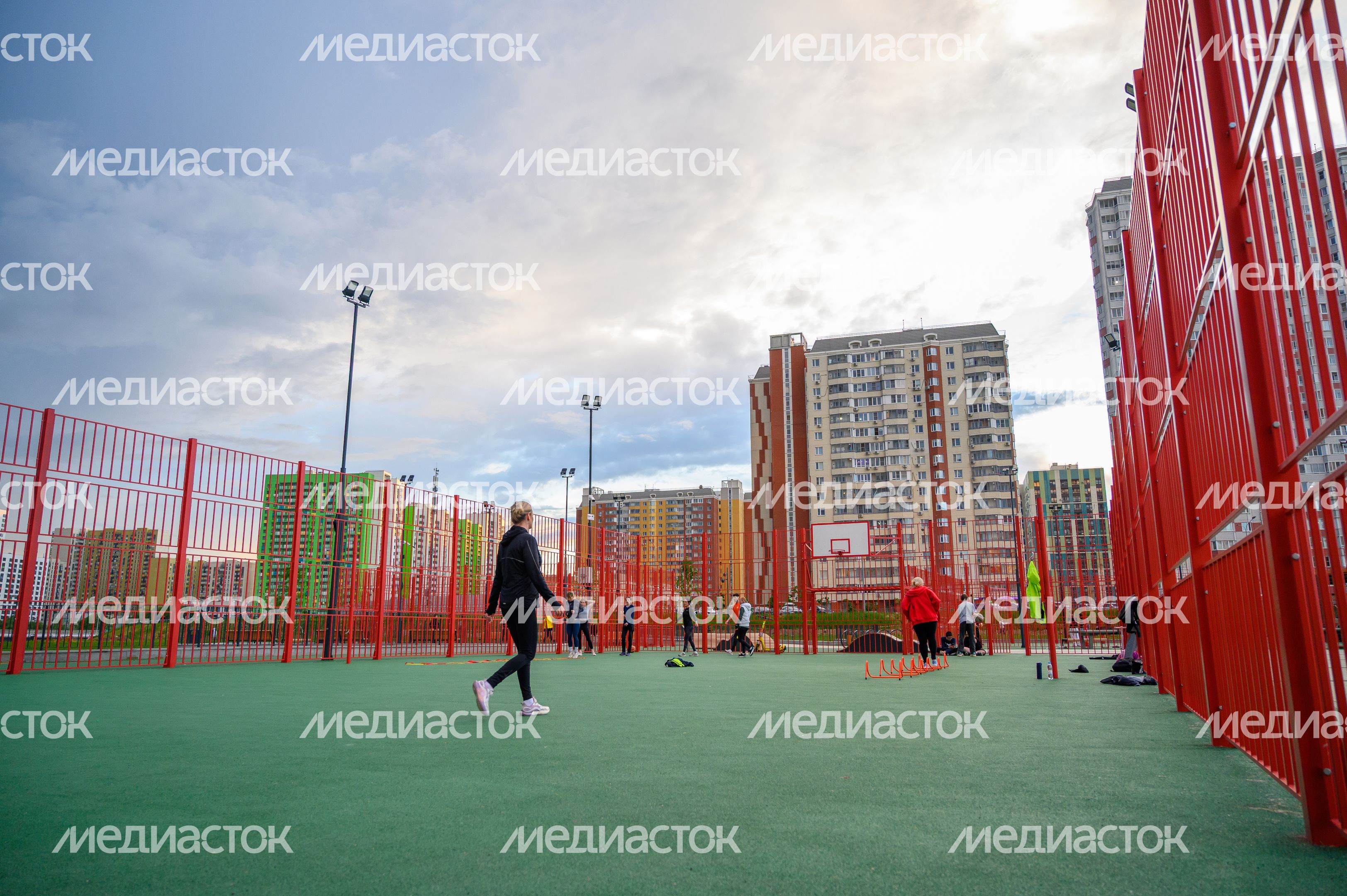 Парк «Дружба» у озера Черное в микрорайоне Зенино в Люберцах