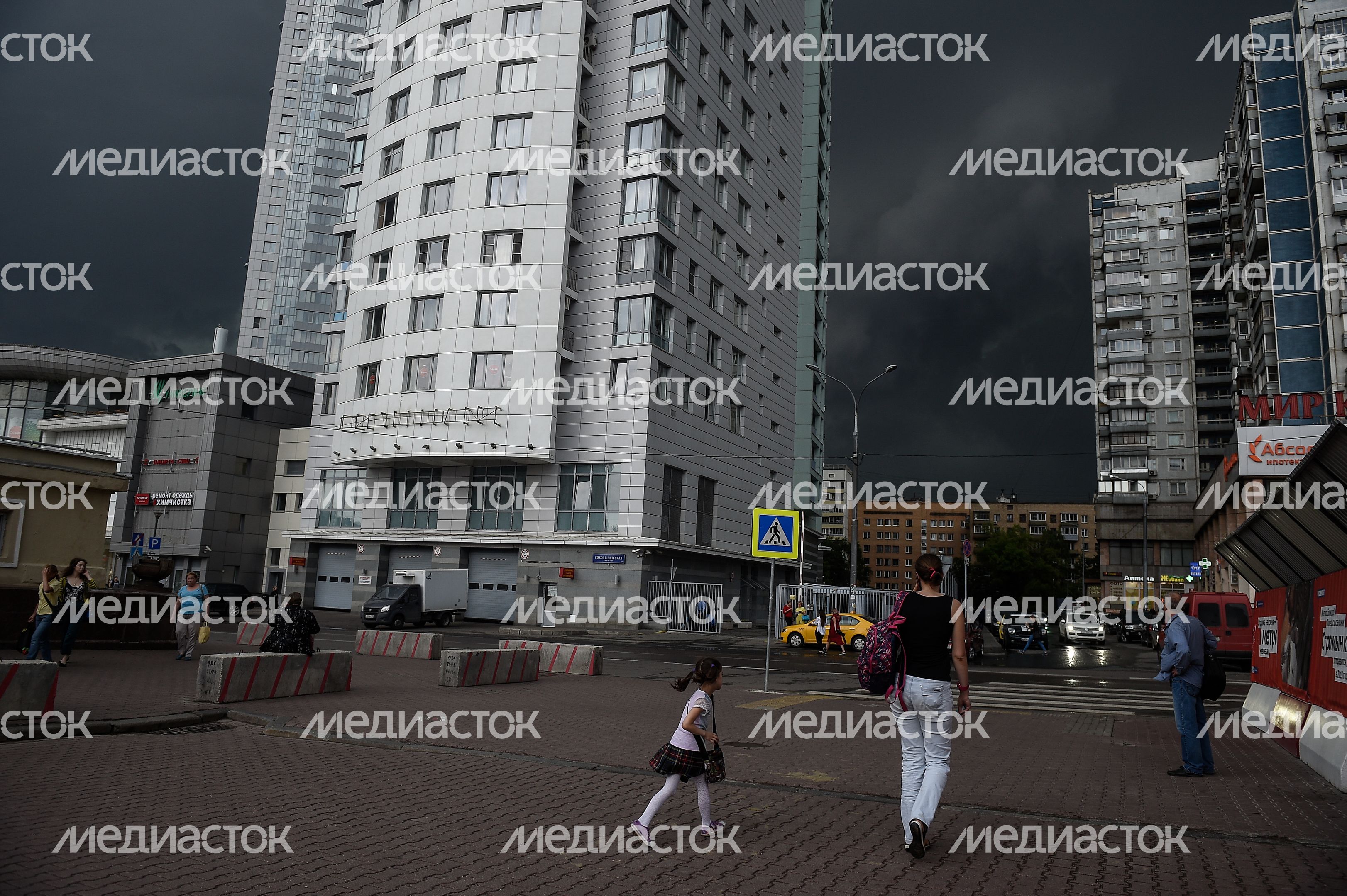 Тропические ливни накрыли Москву