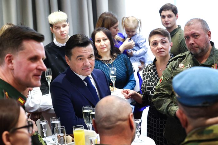 Награждение добровольцев из отряда «БАРС» Губернатором Подмосковья