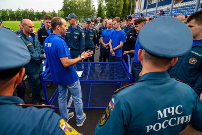 Конкурс профмастерства среди пожарных и начальников караулов МЧС и Мособлпожспаса в Подольске
