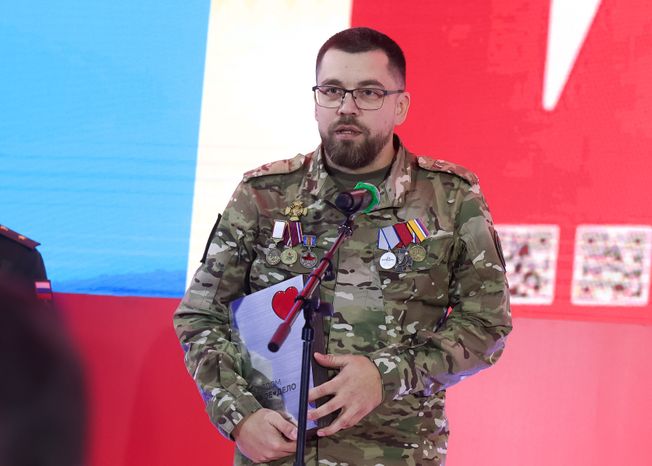 Награждение победителей XIII губернаторской премии "Мы рядом. Доброе дело"