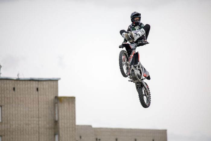 Шоу команды мотофристайла FMX13 в Лобне