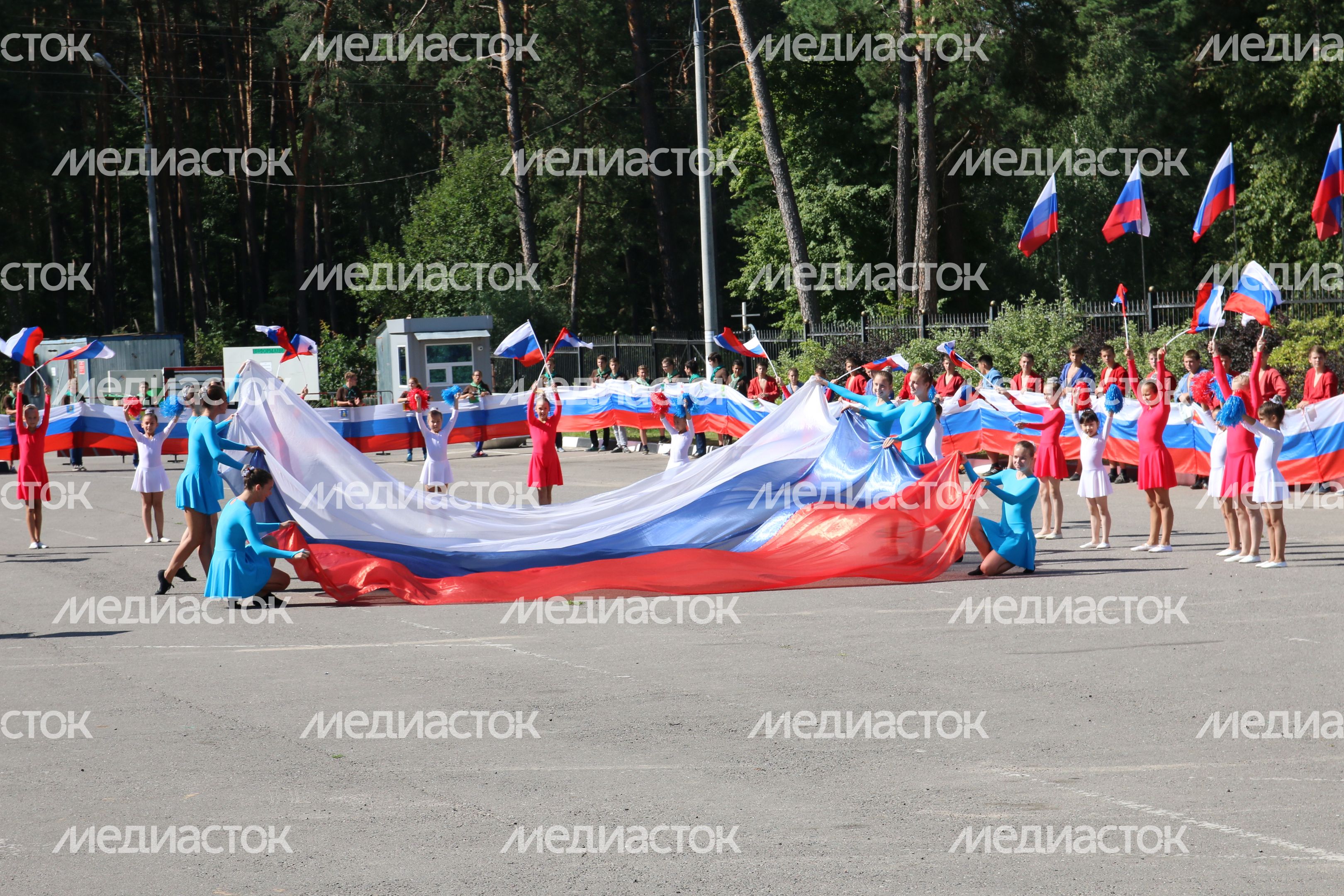 Общеобластная эстафета Российского флага в Протвино