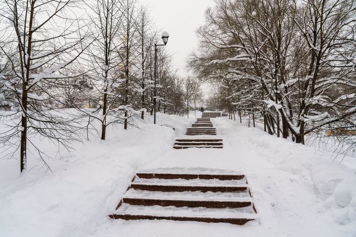 Городской парк культуры и отдыха Чехова зимой