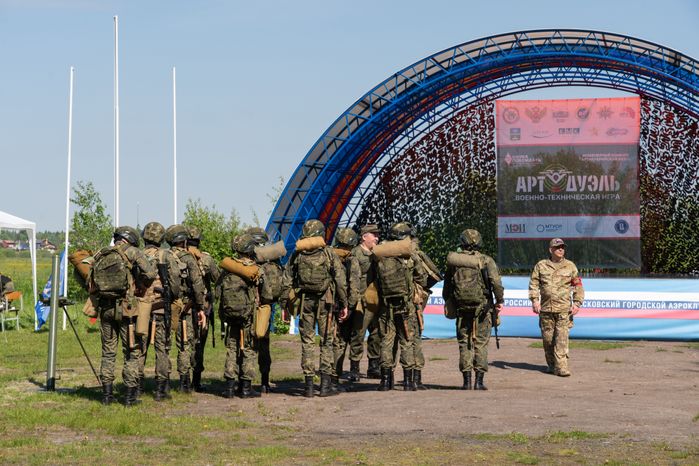Военно-техническая игра "Арт-дуэль-2024" на аэродроме Волосово