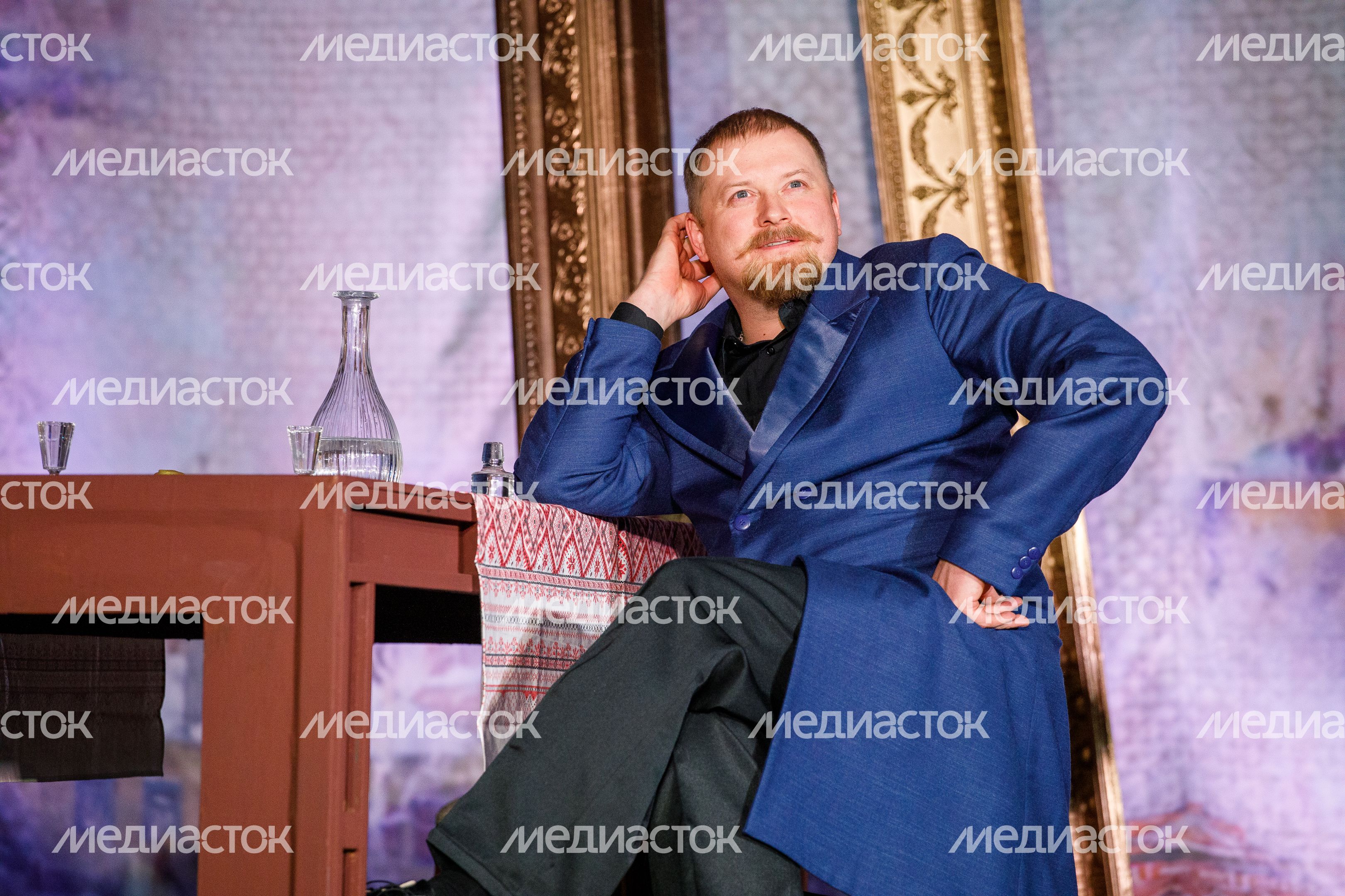 Москва. МГТ «Семейная картина» Москва. МГТ «Семейная картина»