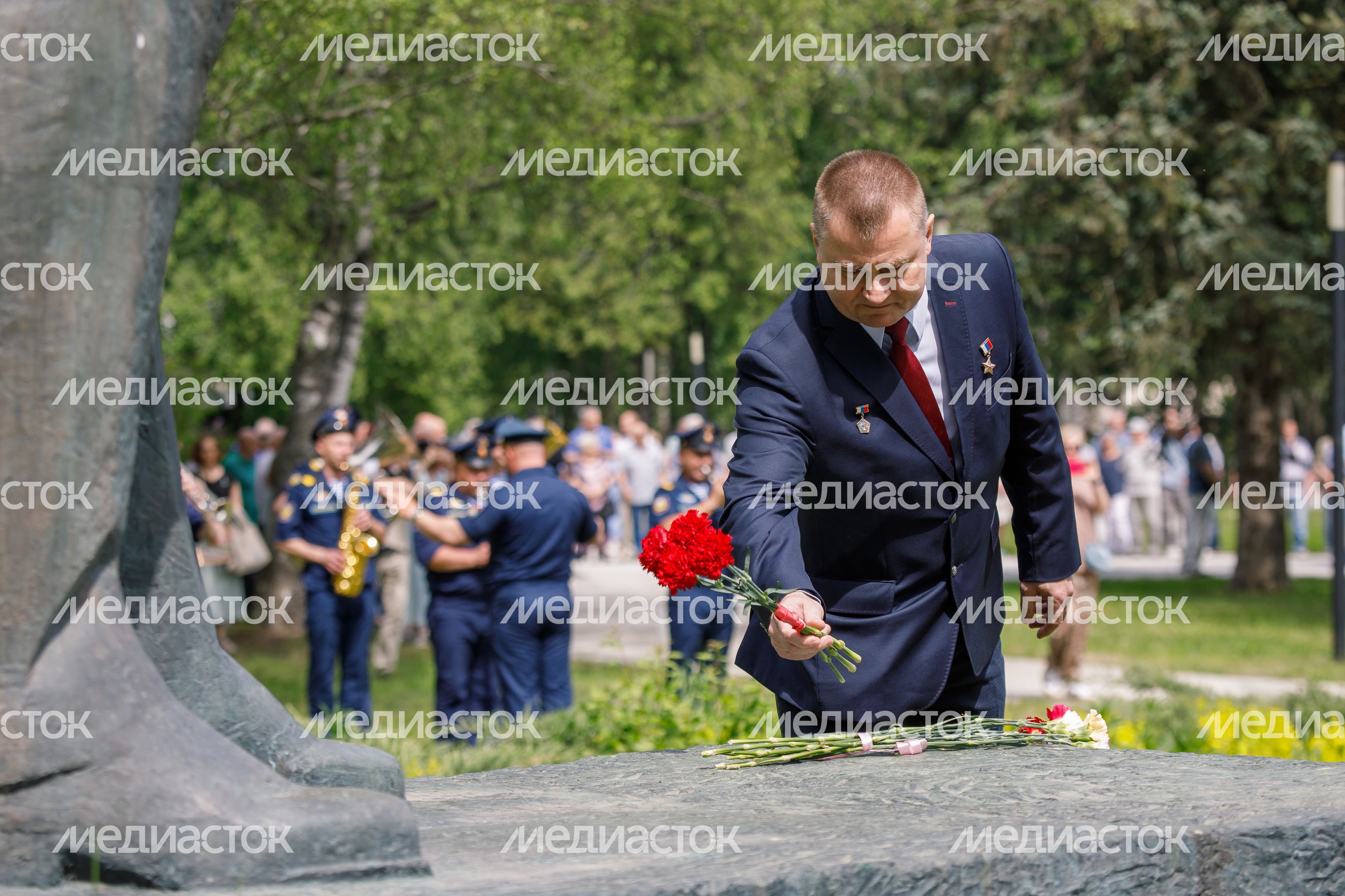 Торжественная встреча космонавтов в Звездном городке Торжественная встреча космонавтов в Звездном городке