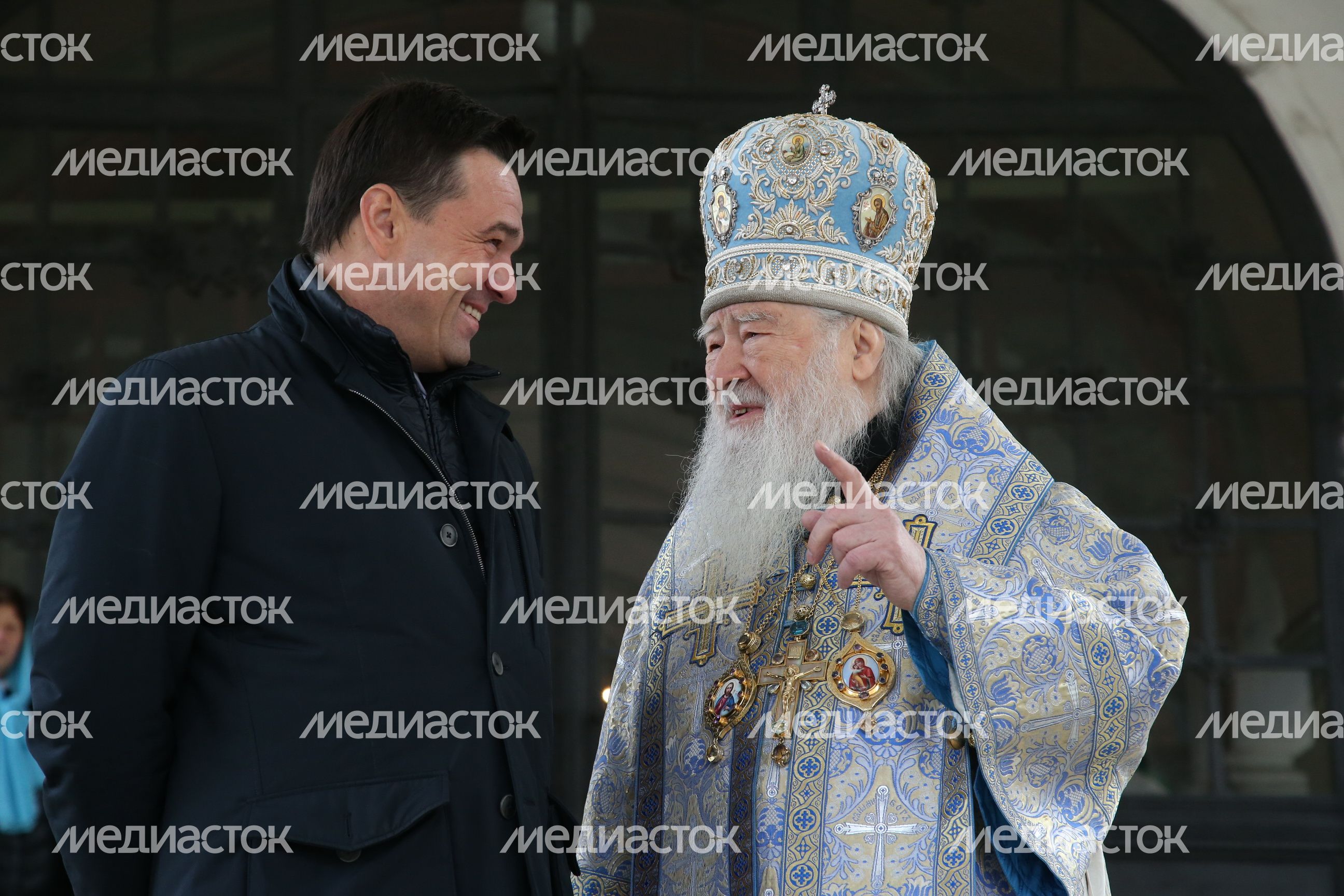 Праздник Иверской иконы Божией Матери в Новодевичьем монастыре Праздник Иверской иконы Божией Матери в Новодевичьем монастыре