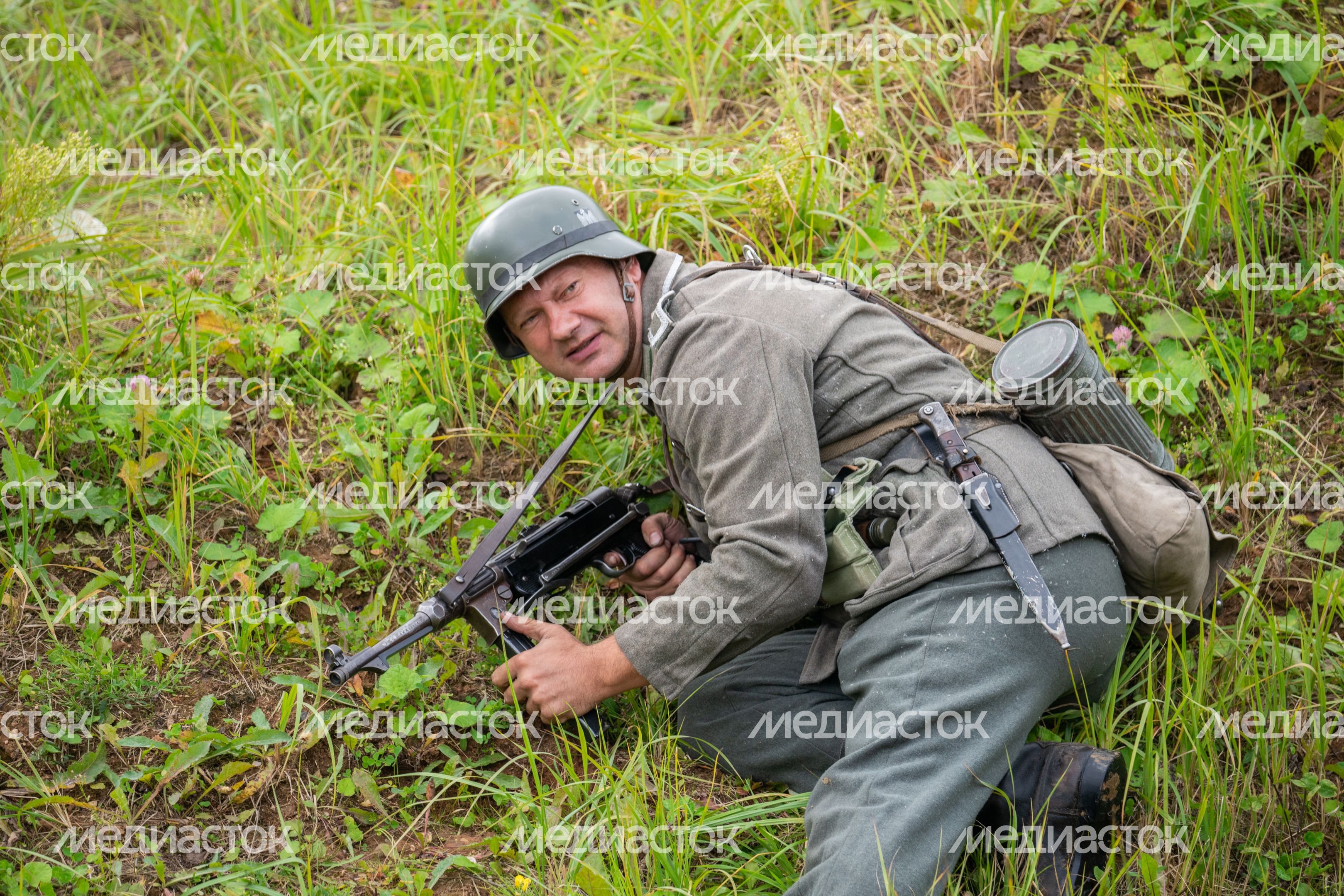 Военно-историческая реконструкция боя в День танкиста в парке «Патриот» Одинцовского округа Военно-историческая реконструкция боя в День танкиста в парке «Патриот» Одинцовского округа