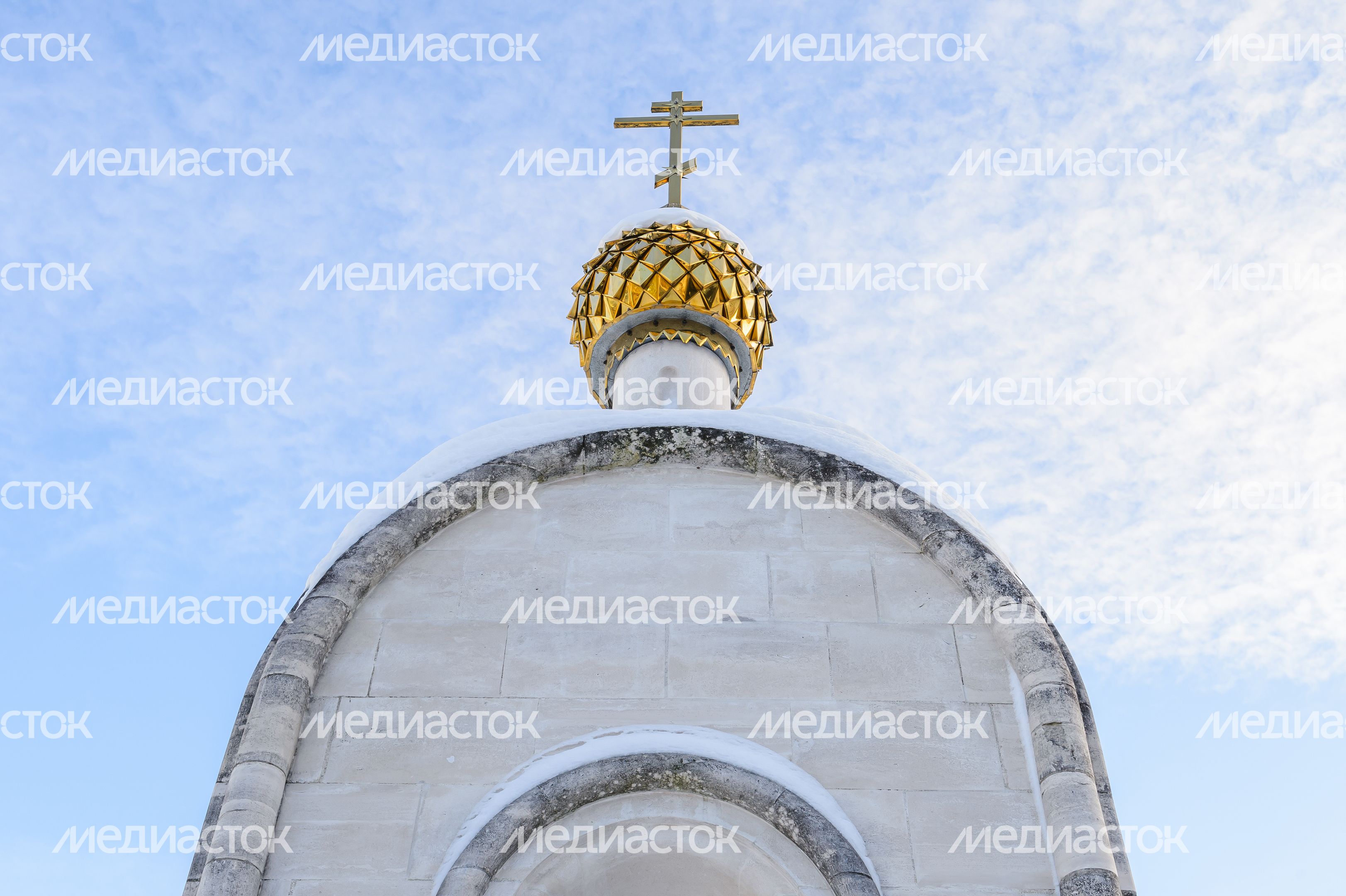 Памятник Петру и Февронии в Дмитрове Памятник Петру и Февронии в Дмитрове