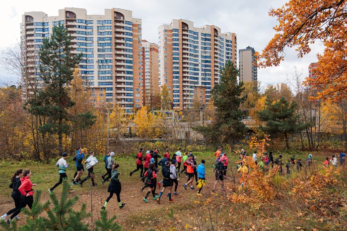 Забег Hero League Trail на 1, 5 и 10 км по пересеченной местности в Красногорске
