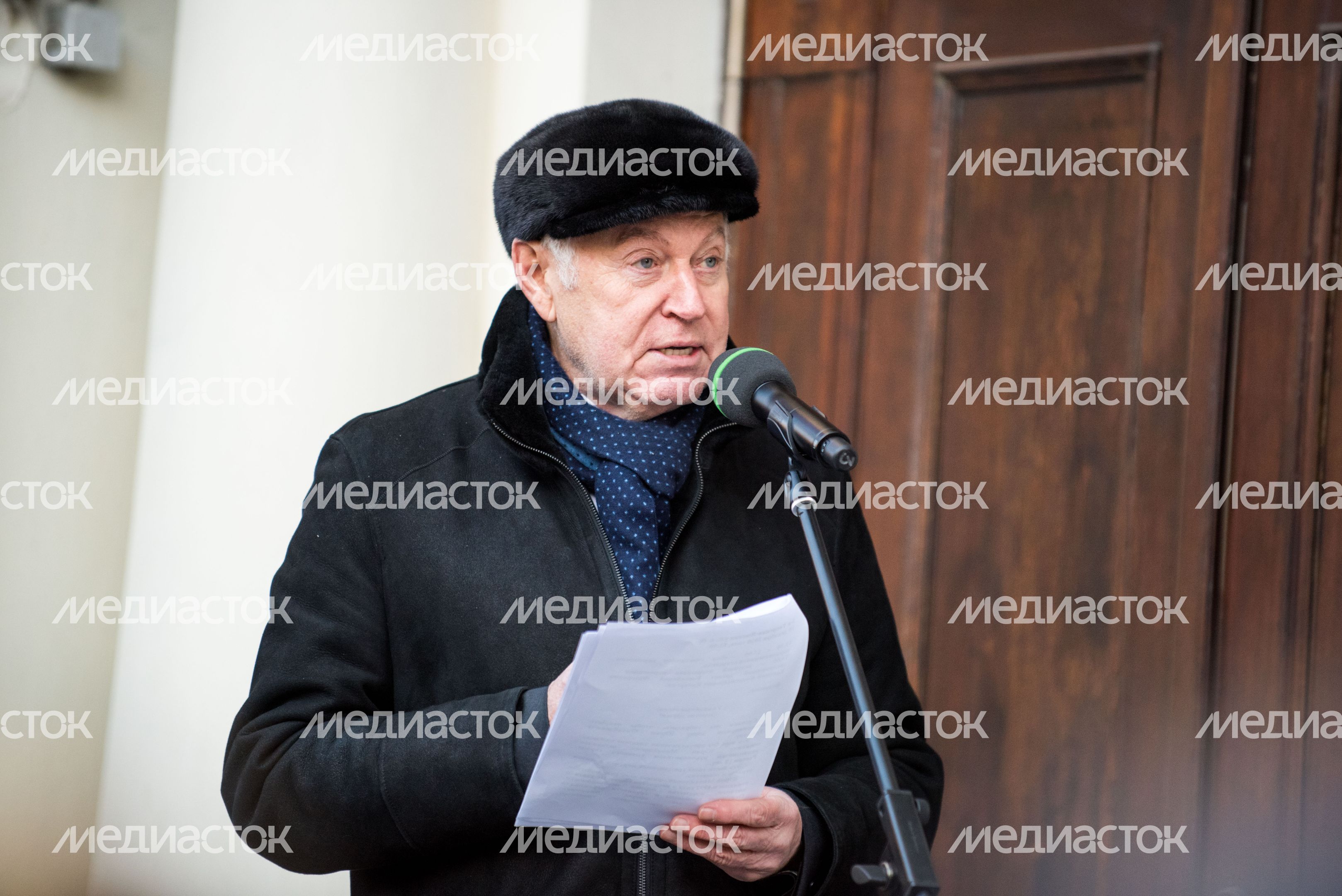 Открытие в Москве мемориальной доски экс‑мэру города Юрию Лужкову