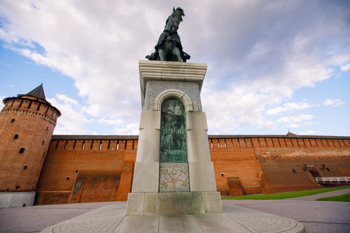 Коломна. Памятник Дмитрию Донскому