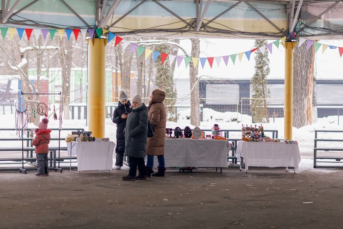 Ярмарка на празднике "Рождественские узоры" в парке имени Л.Н. Толстого в Химках