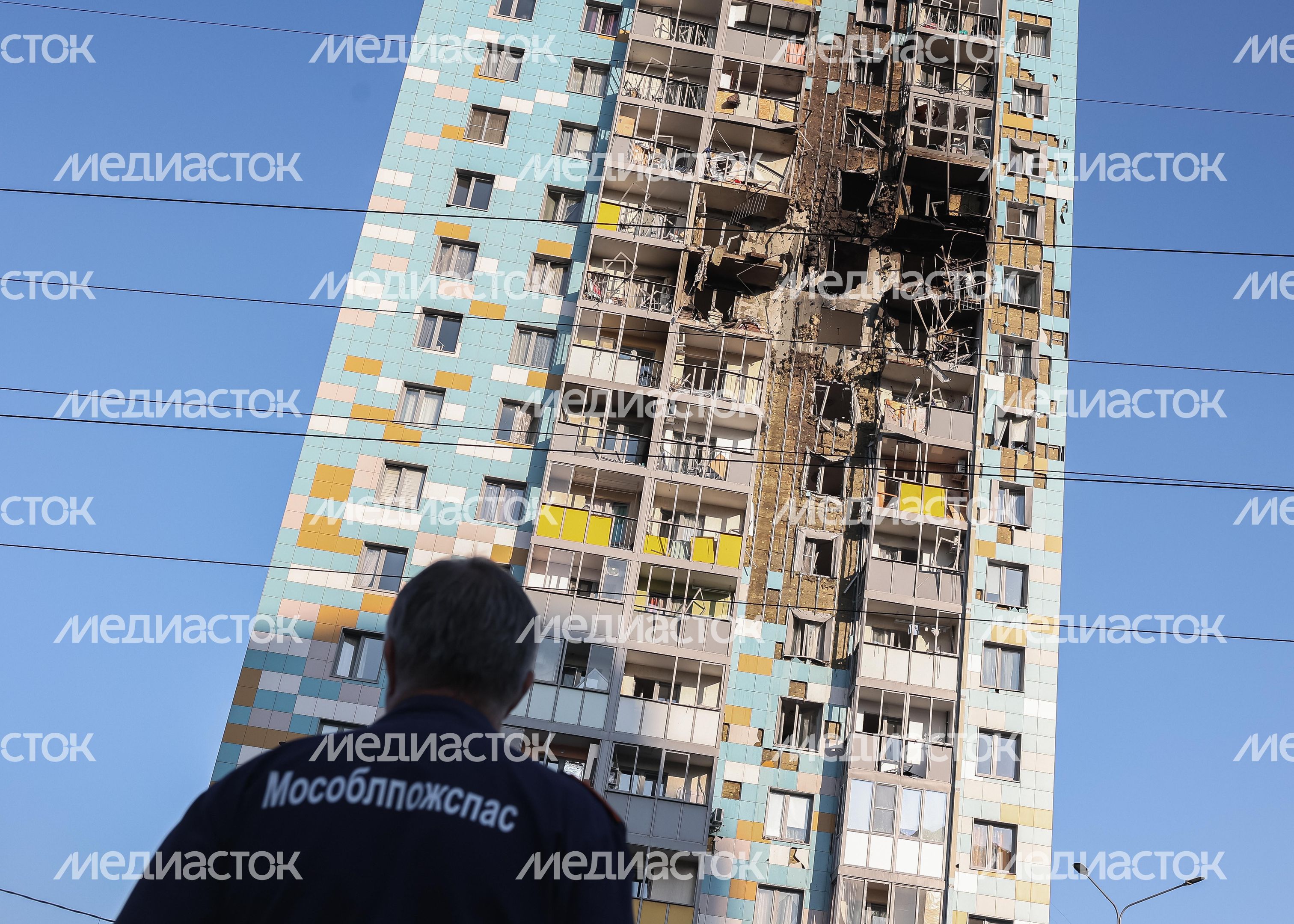 Дом в Раменском г.о., поврежденный в результате атаки украинских дронов Дом в Раменском г.о., поврежденный в результате атаки украинских дронов