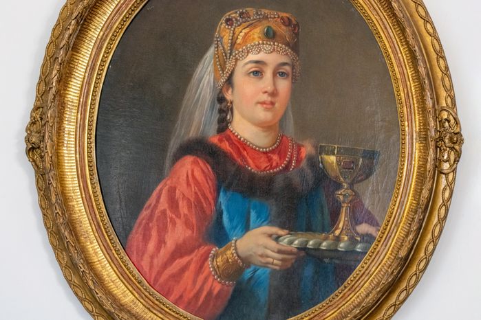 Предметы светской жизни русского дворянства на выставке «Средь шумного бала, случайно» в усадьбе Лопасня-Зачатьевское